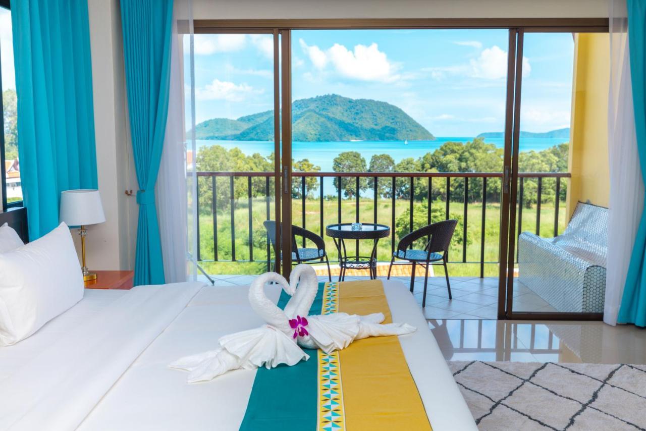 Phuket Kana International Hotel普吉岛卡娜国际酒店 Rawai Экстерьер фото