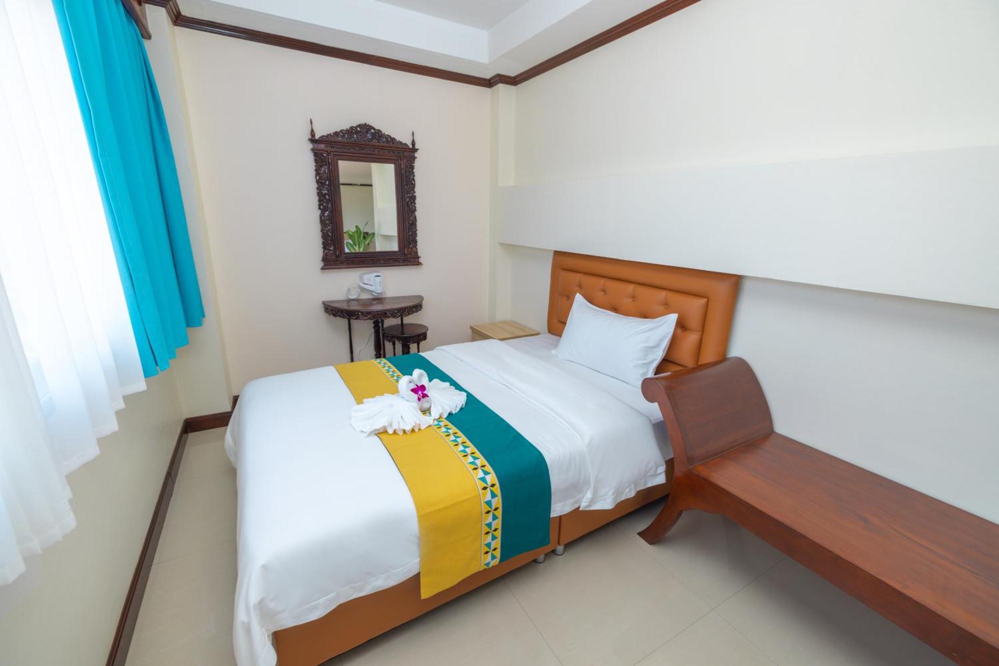 Phuket Kana International Hotel普吉岛卡娜国际酒店 Rawai Экстерьер фото
