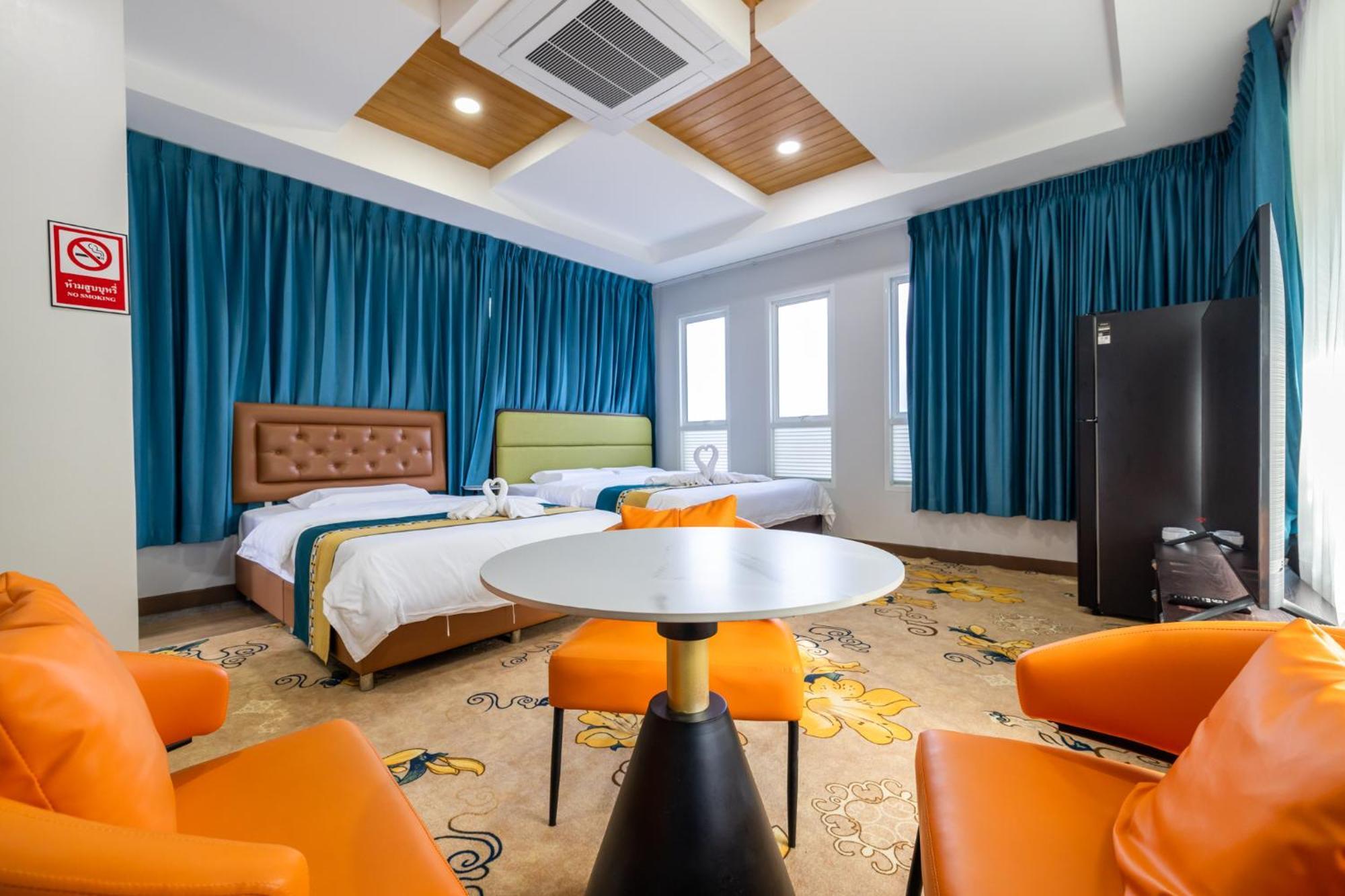 Phuket Kana International Hotel普吉岛卡娜国际酒店 Rawai Экстерьер фото