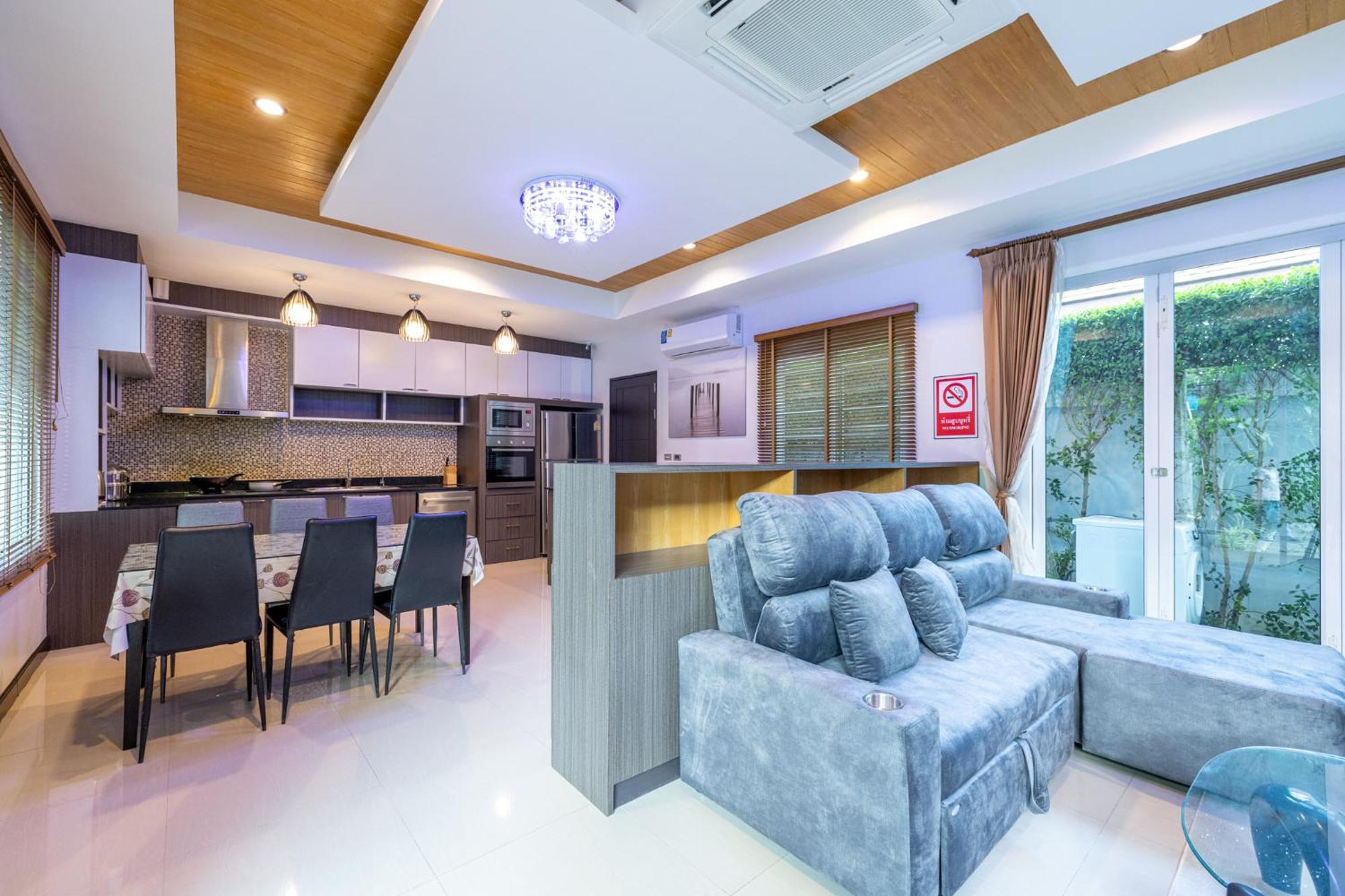 Phuket Kana International Hotel普吉岛卡娜国际酒店 Rawai Экстерьер фото